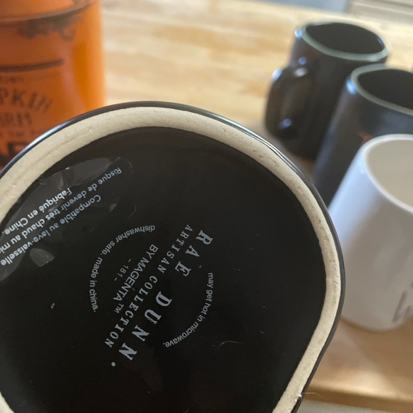 Rae Dunn 2019 Happy Halloween Mug - Picture 5 of 6